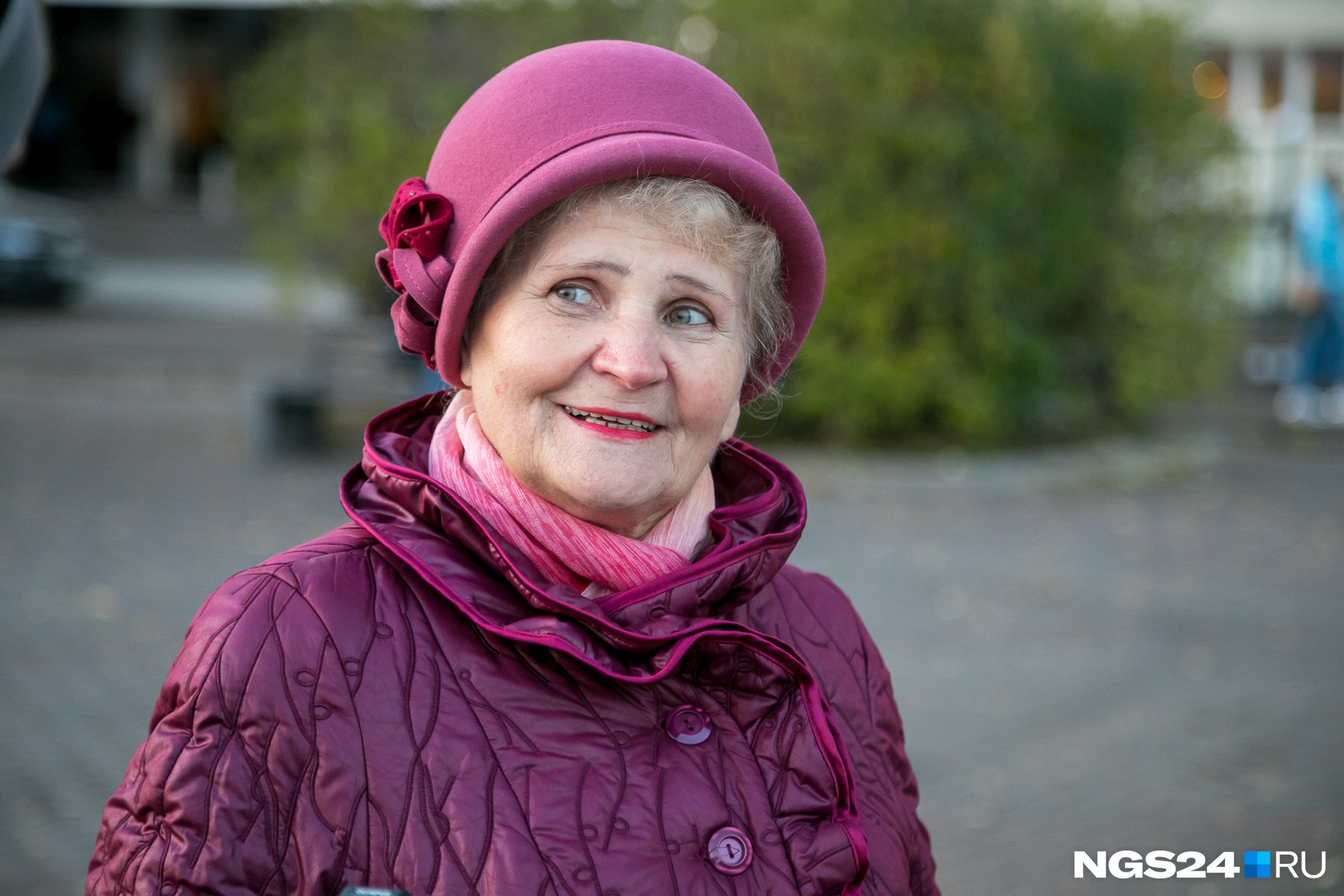 <b class="_">Людмила Ивановна, 69
лет, работник театра оперы и балета</b> <b class="_">Людмила Ивановна, 69
лет, работник театра оперы и балета</b>