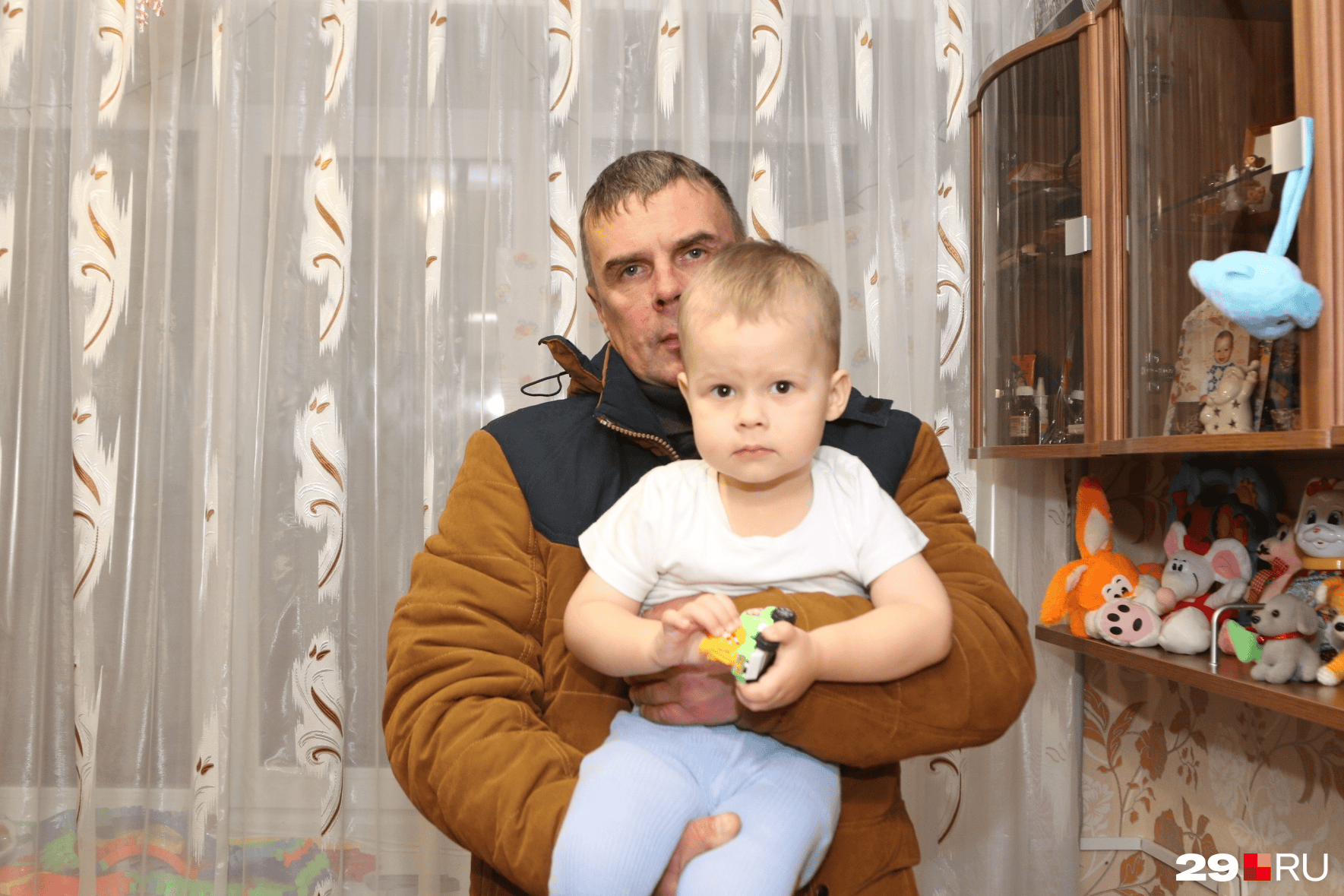 Дмитрий проживает на Кировской уже 15 лет. Уезжать — некуда Дмитрий проживает на Кировской уже 15 лет. Уезжать — некуда