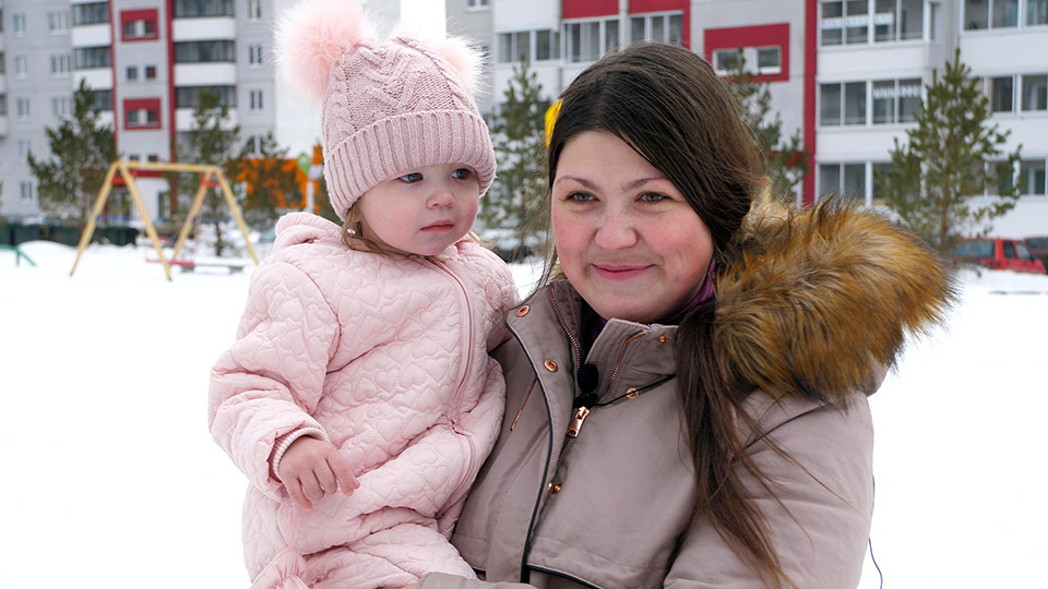 Юлия Черкасова, мама троих детей, жительница микрорайона «Вишневая горка» 