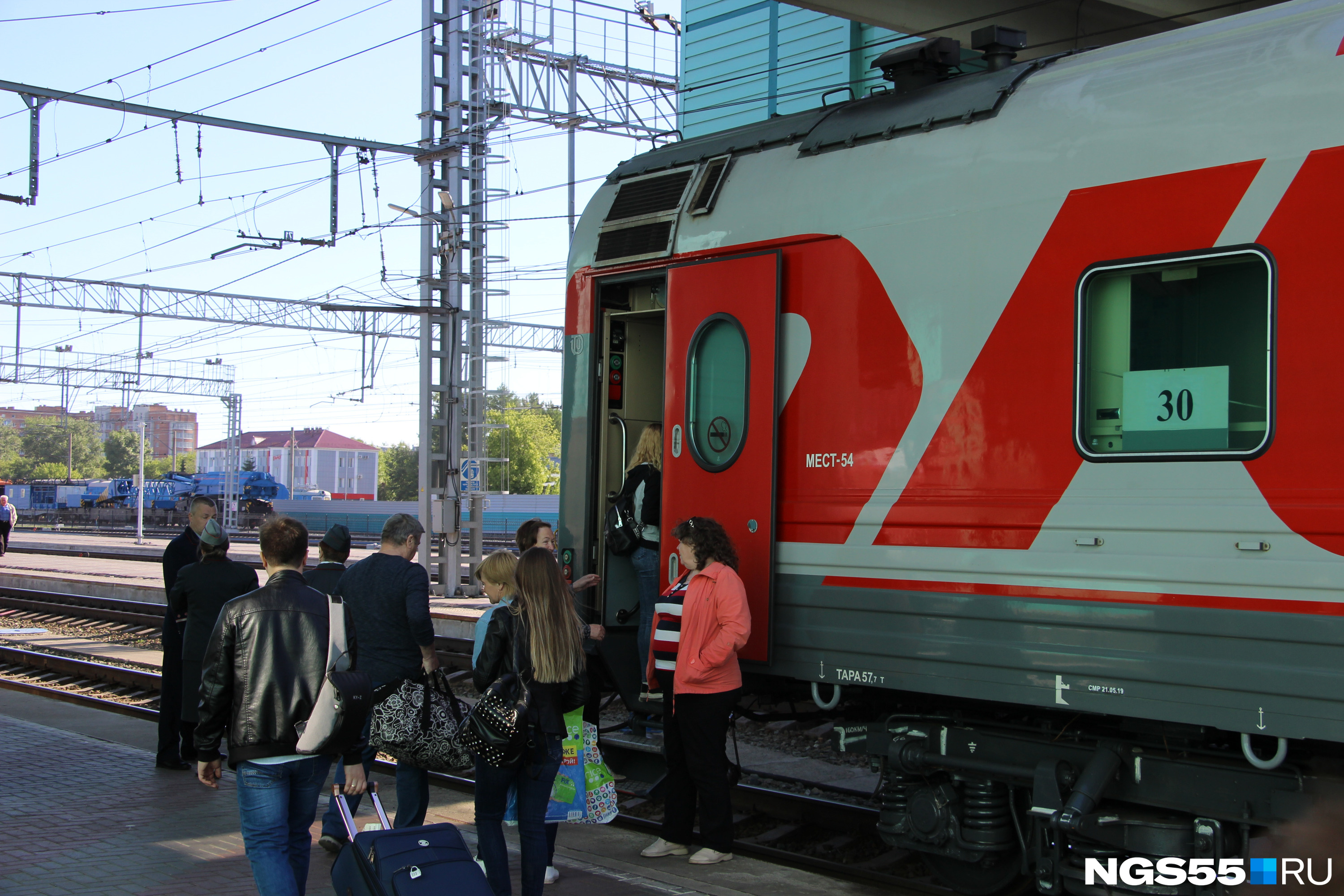 К месту трагедии в этом году отправились более 50 родственников К месту трагедии в этом году отправились более 50 родственников
