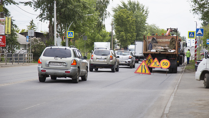 Подмаслили автовладельцев: в Челябинской области на треть снизили транспортный налог