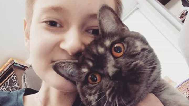 «Рак — дурак»: 14-летняя девочка из Красноярска ведет Instagram о борьбе с раком