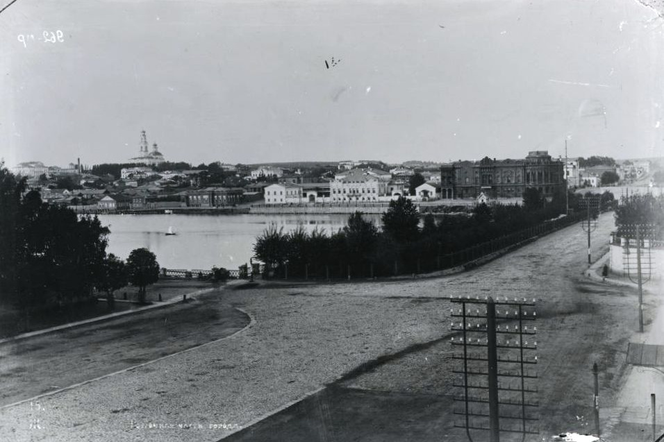 Астон история екатеринбург. Основание Екатеринбурга. История основания Екатеринбурга. Фотографии история одного города. Проект основание Екатеринбурга.