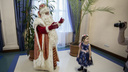 Прилетел вдруг волшебник: в Новосибирск из Великого Устюга приехал настоящий Дед Мороз