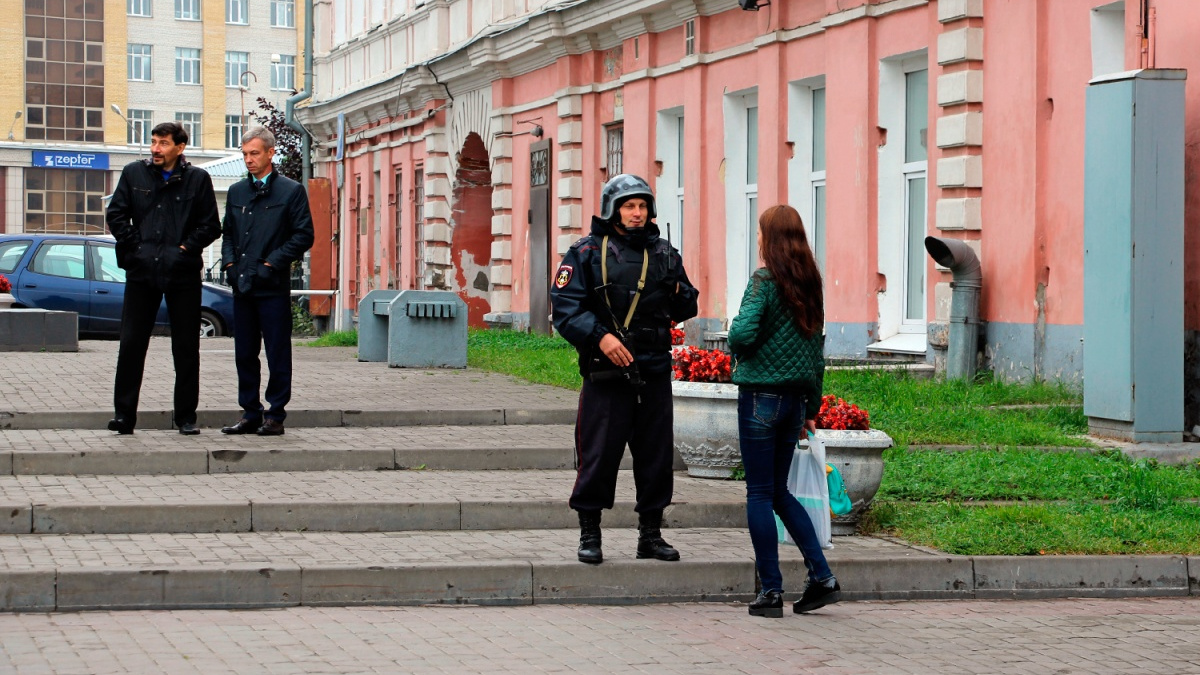 Кто возместит ущерб и почему молчат власти: десять вопросов о массовой эвакуации в Омске