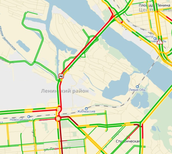 Движение на мосту полностью парализовано в сторону левого берега Движение на мосту полностью парализовано в сторону левого берега