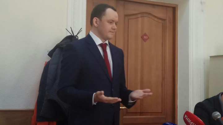 Осужденный за взятку депутат Аркадий Волков отказался от адвоката