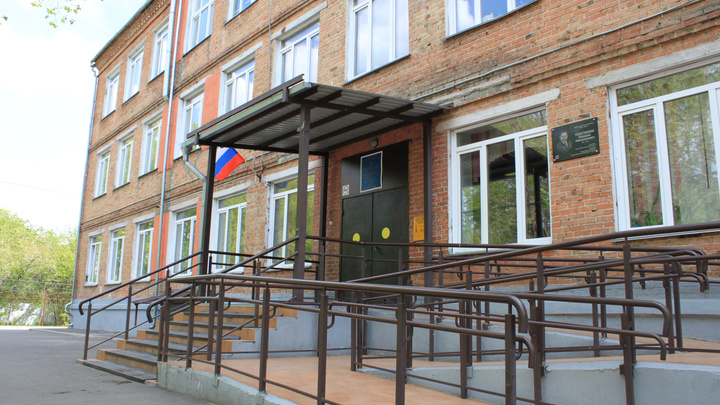 В школе на Курчатова открыли профильный класс ГУФСИН