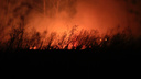 «Это просто ад»: ночное небо над Челябинском окрасилось языками пламени