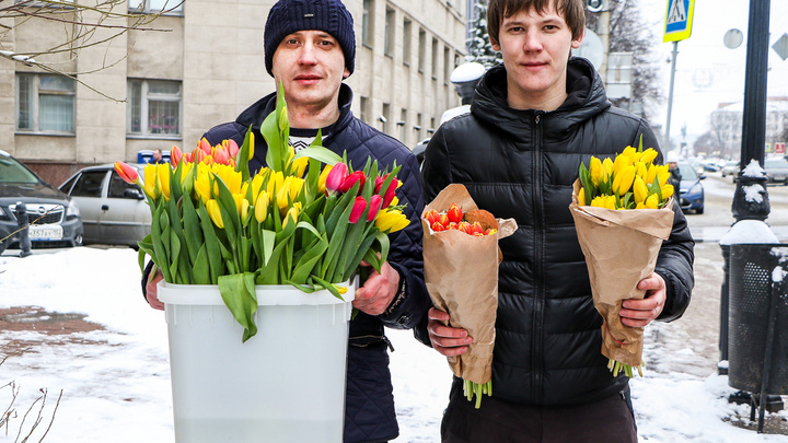 В нижегородском Роспотребнадзоре рассказали, как выбирать свежие цветы на 8 Марта