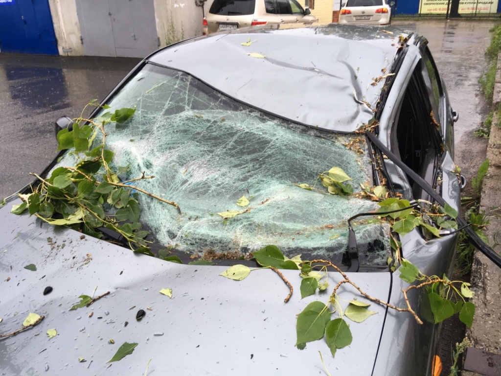 Автомобилю потребуется серьезный ремонт Автомобилю потребуется серьезный ремонт