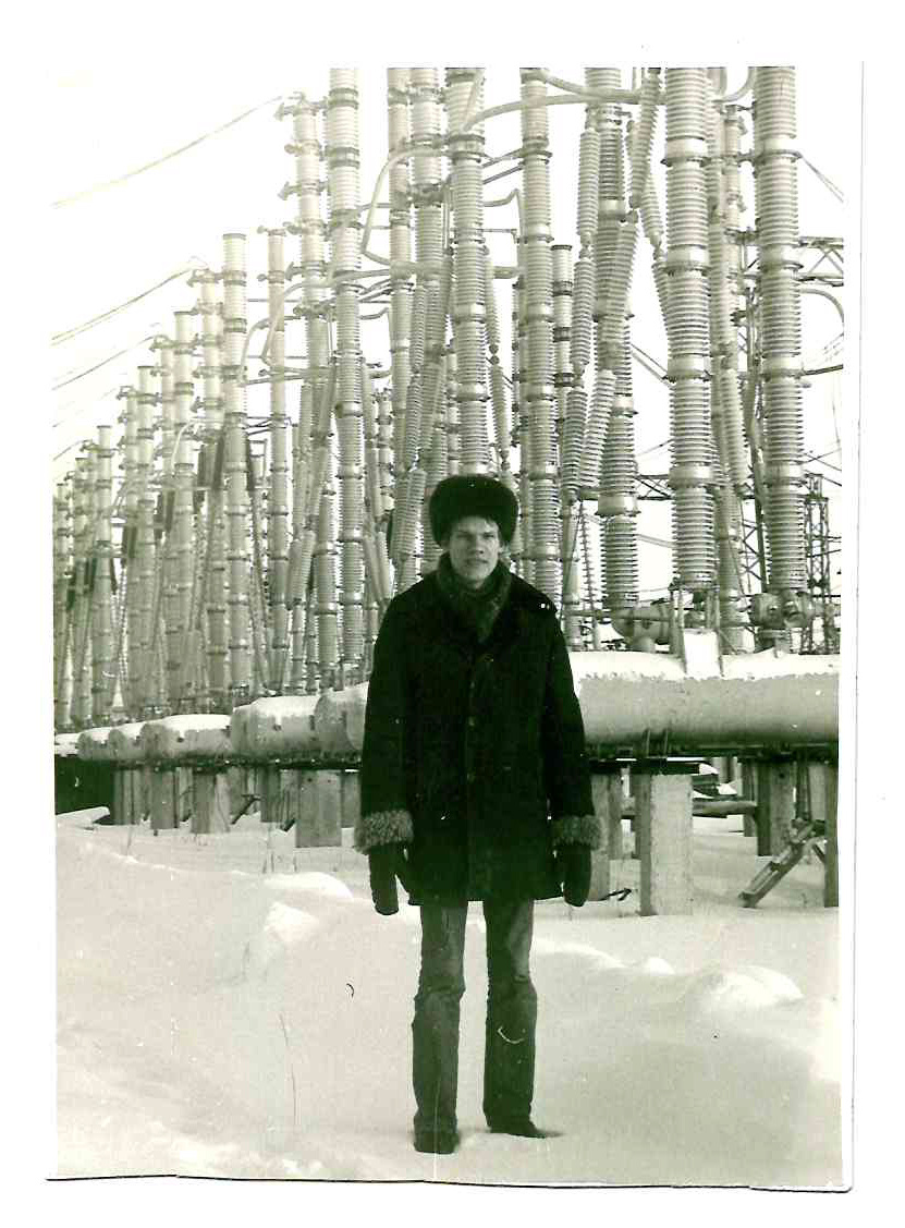 Подстанция магистральная 500, Тюменская область, поселок Сентябрьский, 1984 год