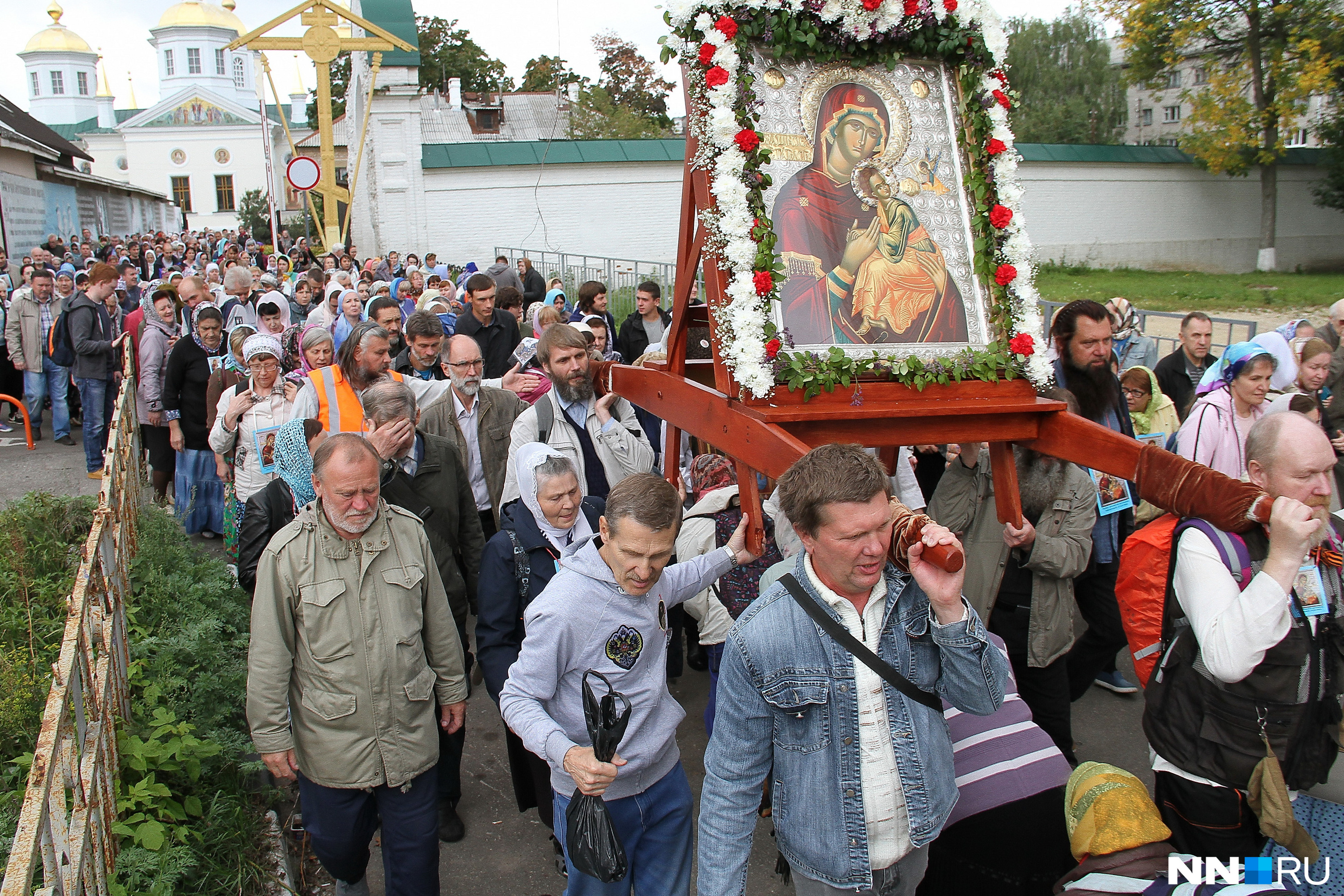 Носилки для иконы для крестного хода чертеж