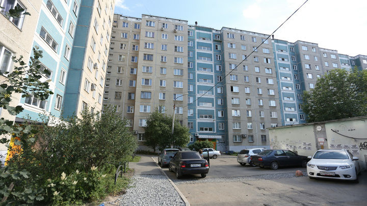 Родители ребёнка, упавшего с седьмого этажа в Челябинске, отказались от его госпитализации