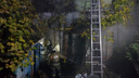 Тушили девять часов: ночью в районе Лендворца сгорел жилой дом