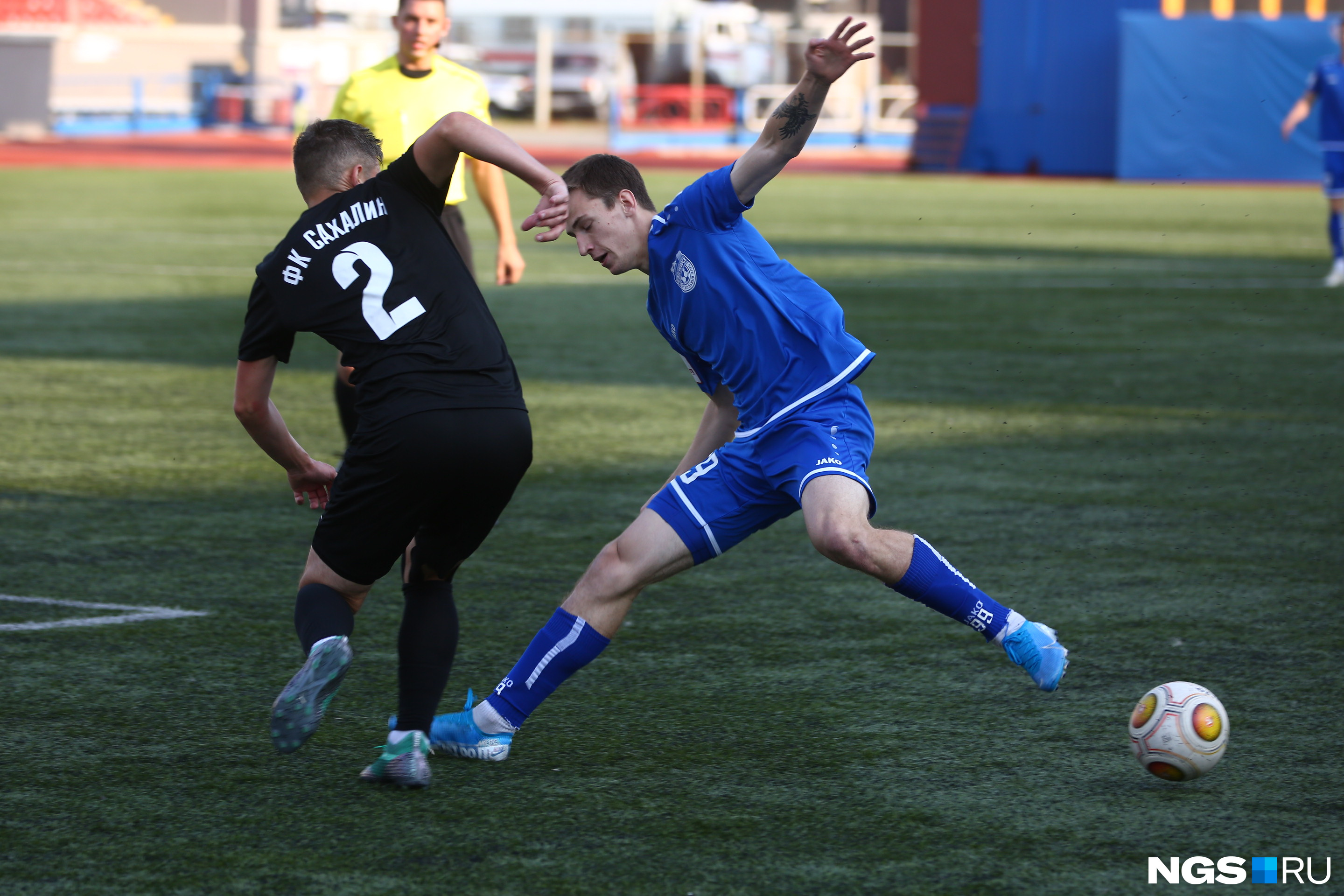 Зенит иркутск фк 2008 год. Лотерея квартира. Футбольная команда фк новосибирск. Фк нск 2009 год. Фк новосибирск.