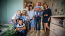 Придётся подождать: минстрой рассказал, дадут ли жильё новосибирской семье с девятью детьми