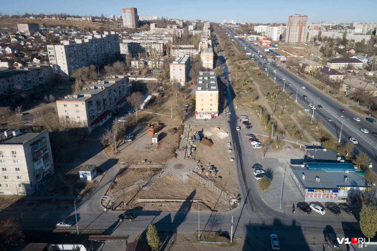 Где в советском районе. Советский район Волгоград. Население советского района Волгограда. Советский район Волгоград фото. Волгоград Советский район улицы.