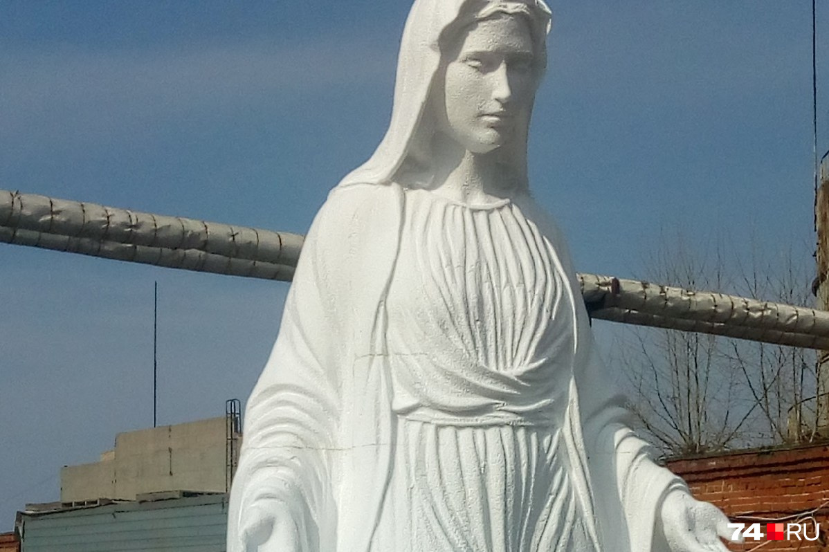 Одеяние Девы Марии печаталось долго
