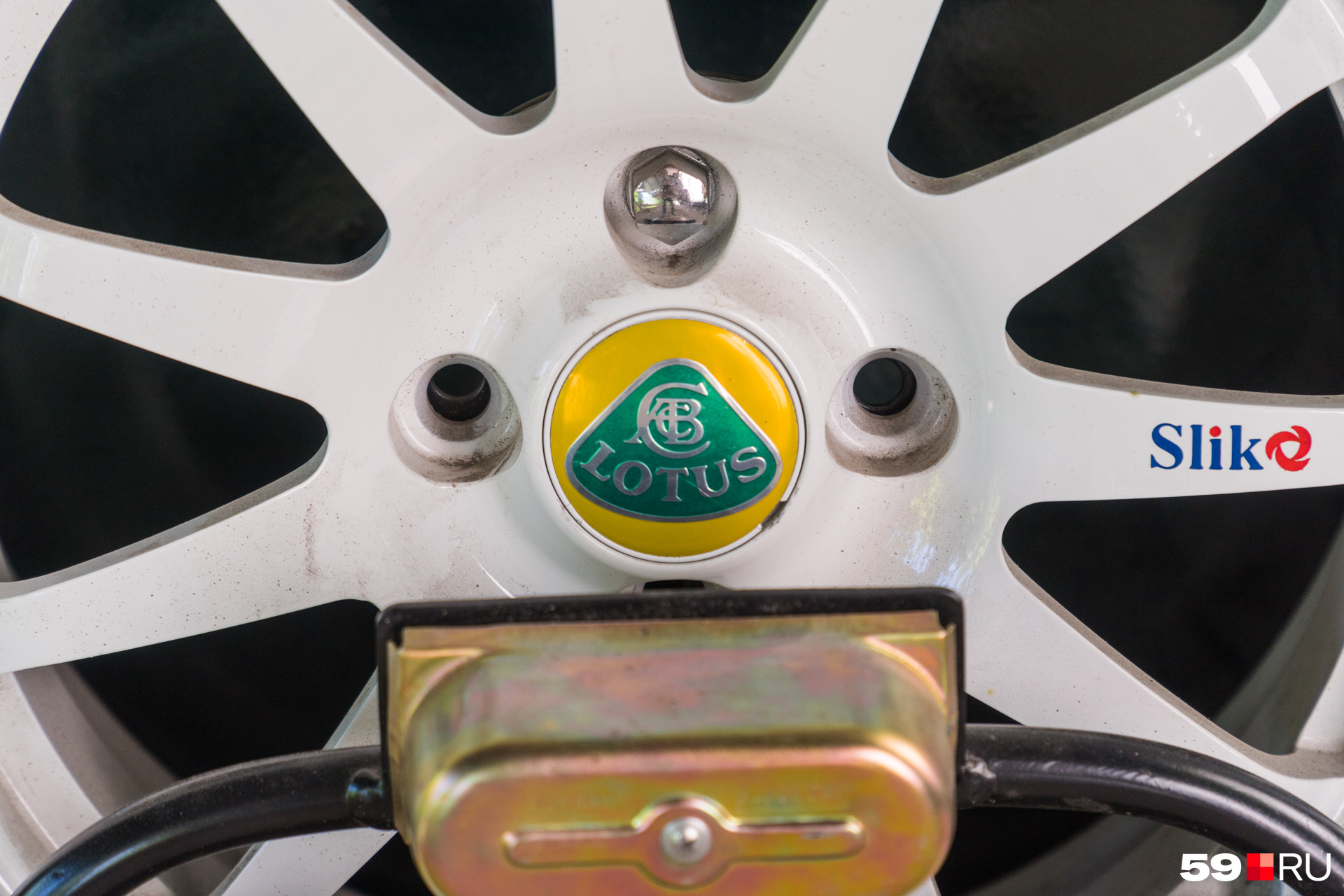 На всех дисках нанесен логотип Lotus На всех дисках нанесен логотип Lotus