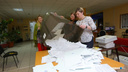 Фальсификацию выборов депутатов горсовета заподозрили в Красноярске и проверяют почерк в подписях