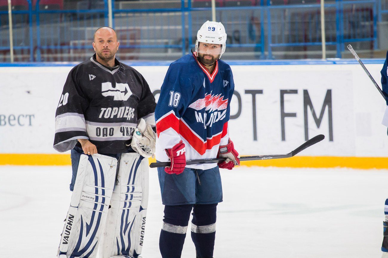 Виктор играл в хоккей в Челябинске и Магнитогорске