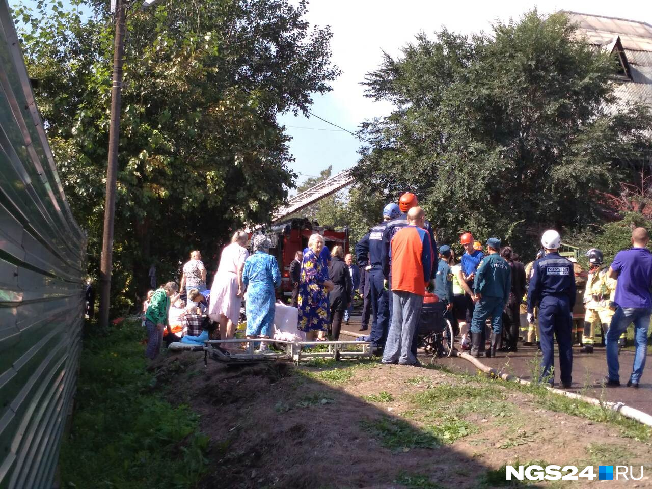 Эвакуированные постояльцы Эвакуированные постояльцы