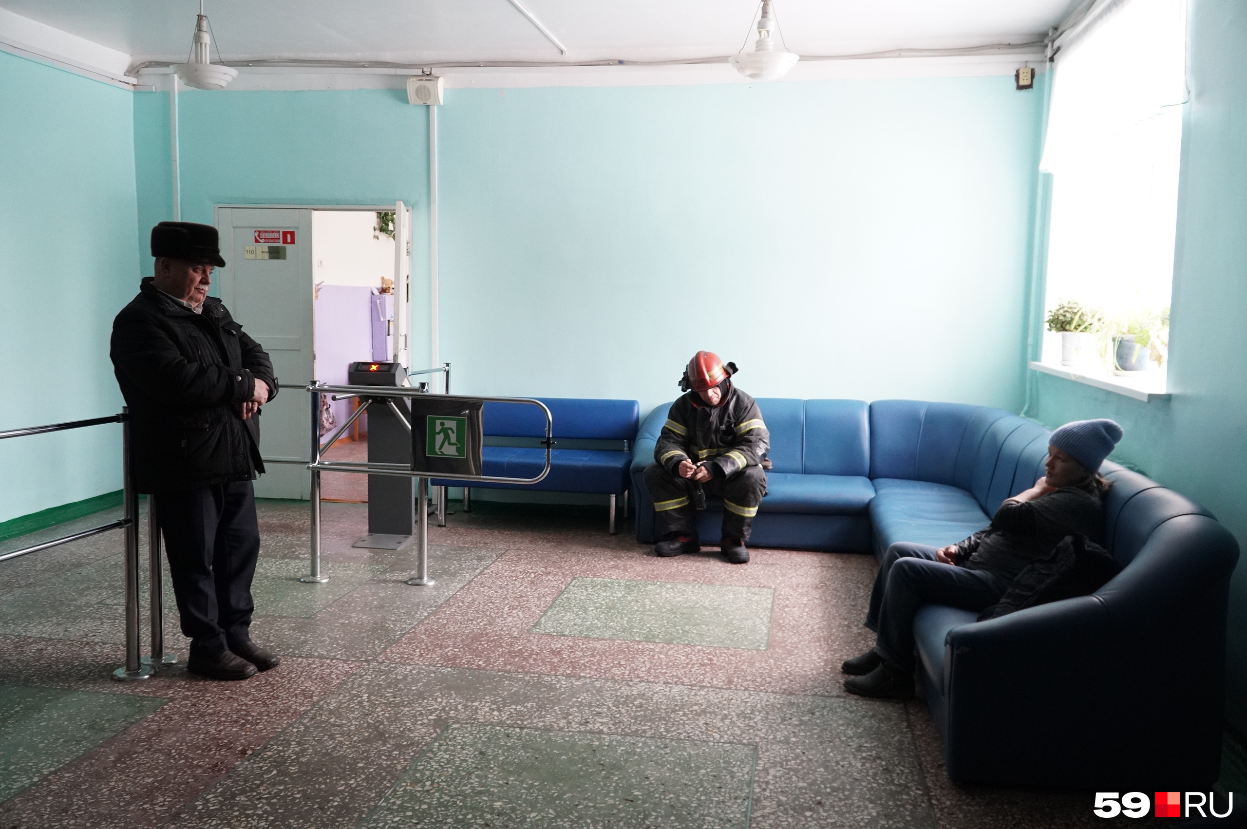 Внутри школы Внутри школы