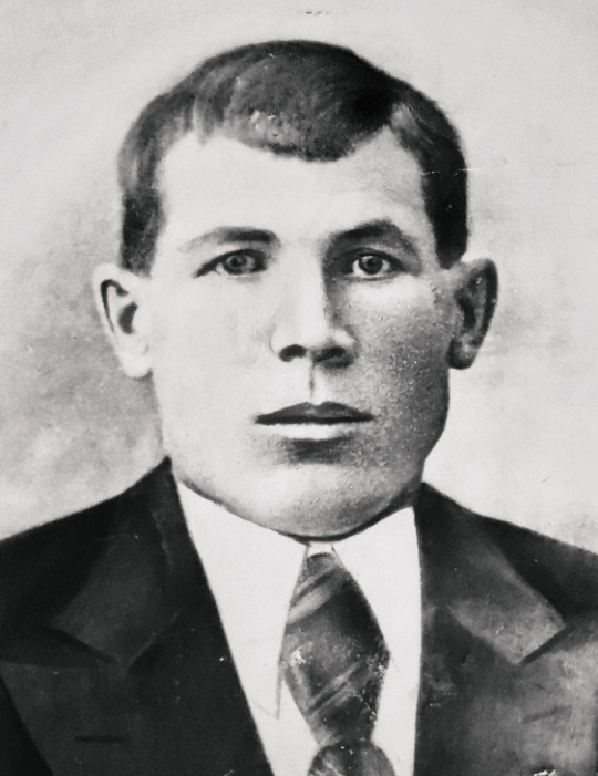 Михаил Бочаров погиб в 1942 году Михаил Бочаров погиб в 1942 году