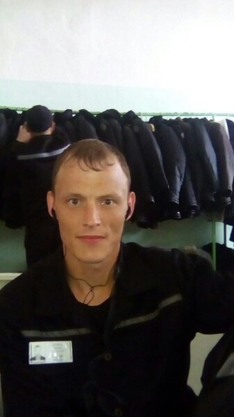 На фото пострадавший от пыток в ИК-9 Дмитрий Сергеев