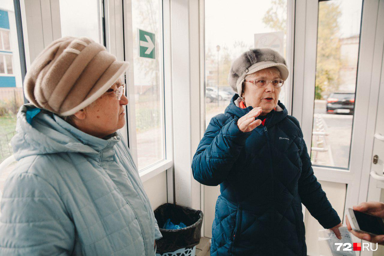 Альбина Аркадьевна много лет проработала в школе учительницей. Сейчас она одна из активных участниц борьбы за судьбу района Альбина Аркадьевна много лет проработала в школе учительницей. Сейчас она одна из активных участниц борьбы за судьбу района