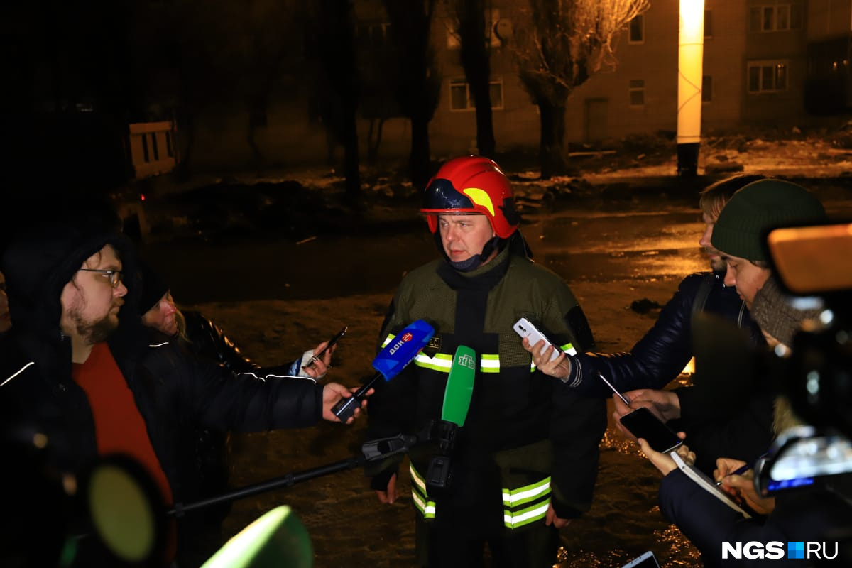 Несколько минут назад состоялся пресс-подход главного спасателя Дона Несколько минут назад состоялся пресс-подход главного спасателя Дона