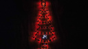 Челябинцы построили новогоднюю ёлку из 65 внедорожников