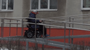 Северодвинец с инвалидностью сделал себе отдельный вход в квартиру с пандусом
