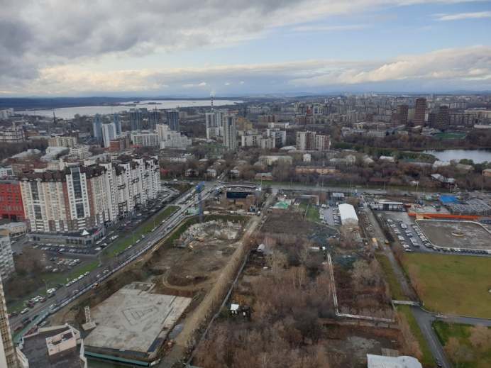 Вид на одну из сторон Вид на одну из сторон