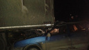 В Шадринске водитель на легковушке протаранил стоящий грузовик