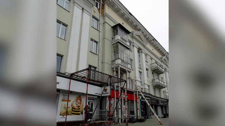 К саммитам ШОС и БРИКС отремонтируют дома на центральных улицах Челябинска