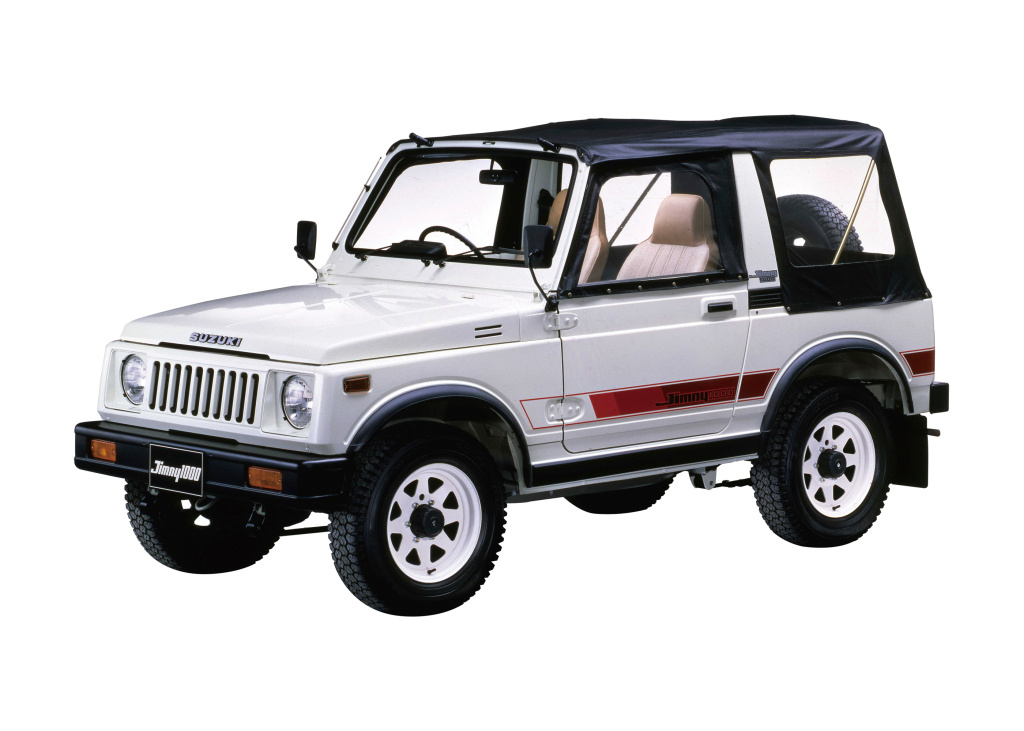 Второе поколение Jimny дебютировало в 1981 году: вот на него-то и ссылается дизайн нового «Джима» Второе поколение Jimny дебютировало в 1981 году: вот на него-то и ссылается дизайн нового «Джима»
