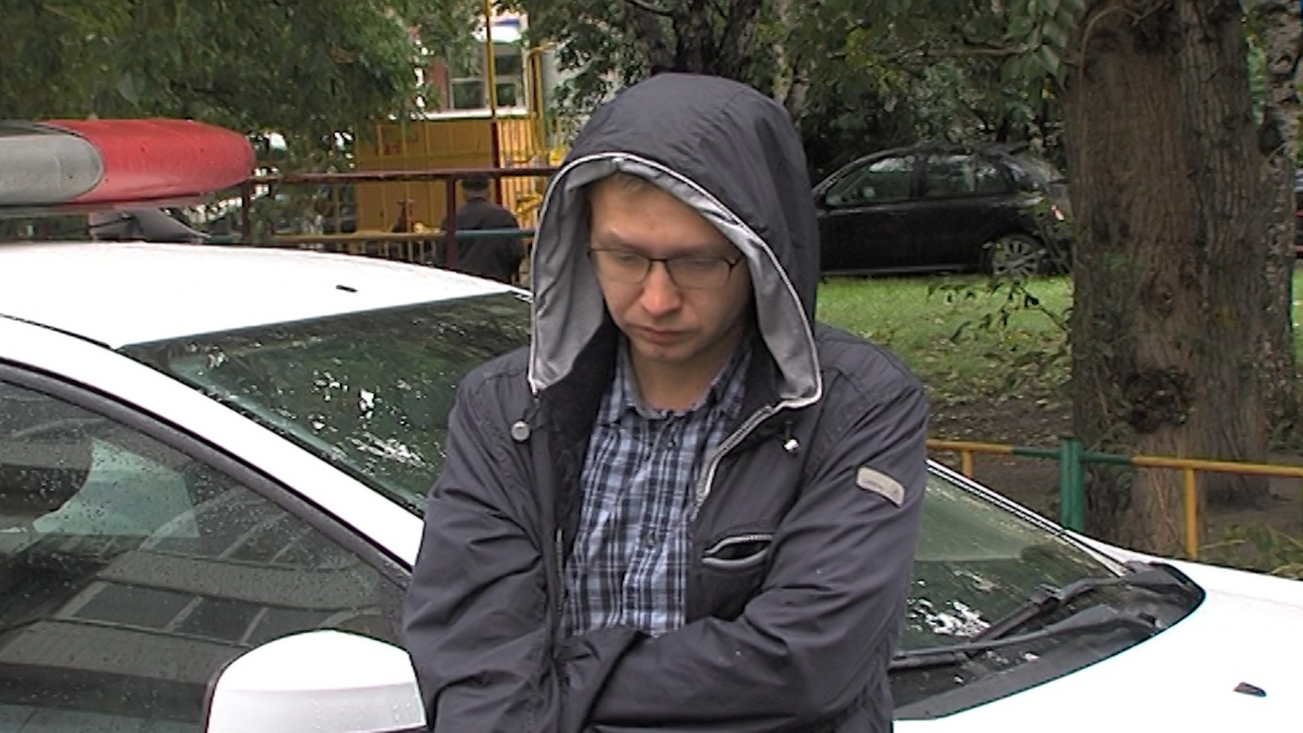 Дмитрий Фальков, который 25 августа сбил молодую маму. Его обвиняют в том, что он сел за руль пьяным и нарушил ПДД, что в результате повлекло смерть девушки Дмитрий Фальков, который 25 августа сбил молодую маму. Его обвиняют в том, что он сел за руль пьяным и нарушил ПДД, что в результате повлекло смерть девушки