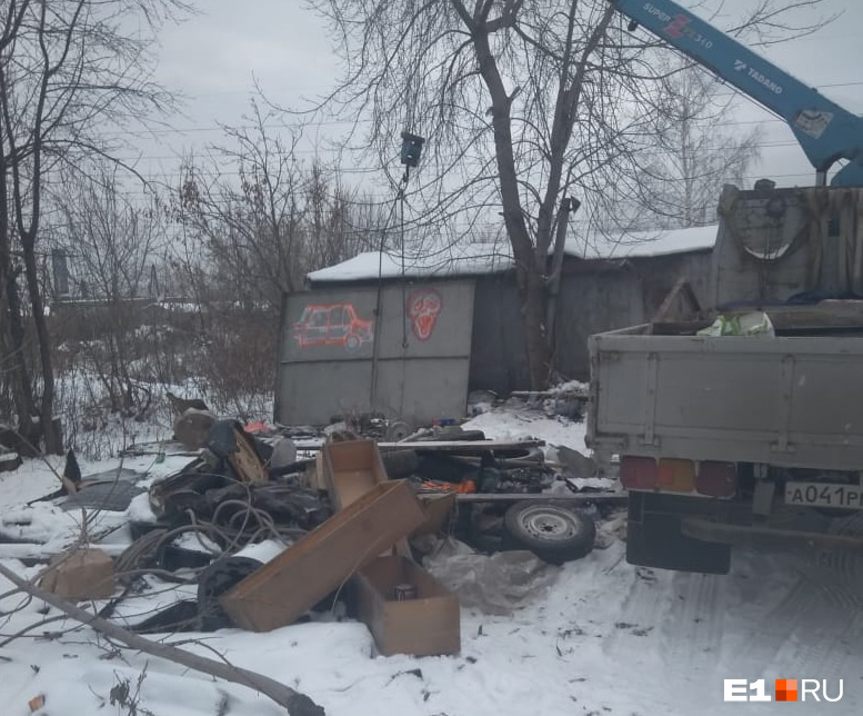 Хозяева считают такие действия незаконными Хозяева считают такие действия незаконными