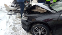 Acura на встречке устроила ДТП в Калининском районе: один человек попал в больницу