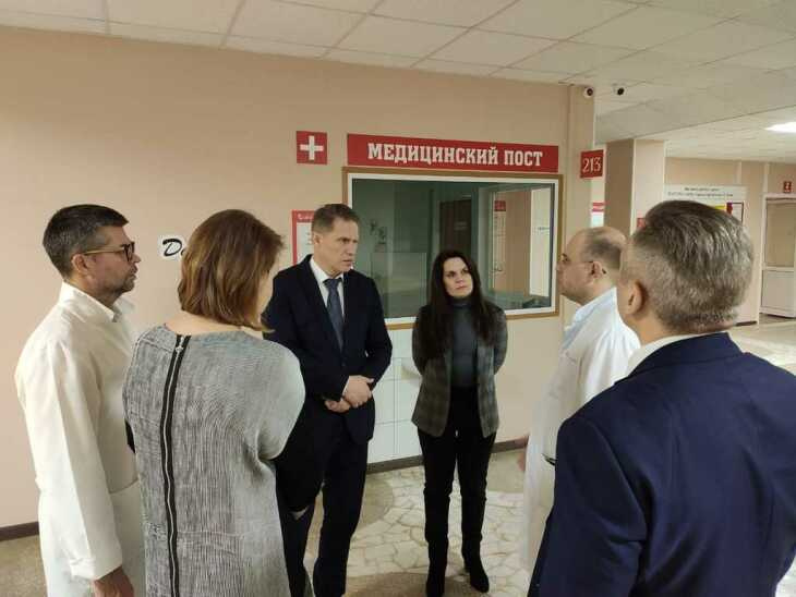 Министр осмотрел центр «Градостроитель» Министр осмотрел центр «Градостроитель»