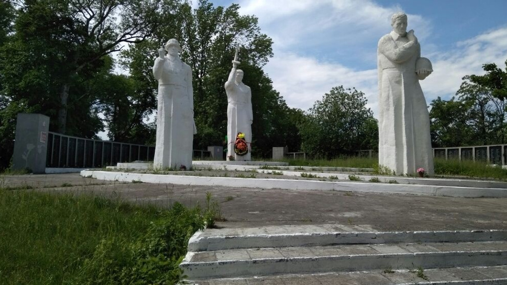Боец СОБРа из Екатеринбурга нашёл могилу прадеда, пропавшего без вести в 1945 году