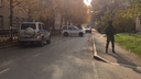 Люди с автоматами оцепили пенсионный фонд на улице Володарского: онлайн-трансляция