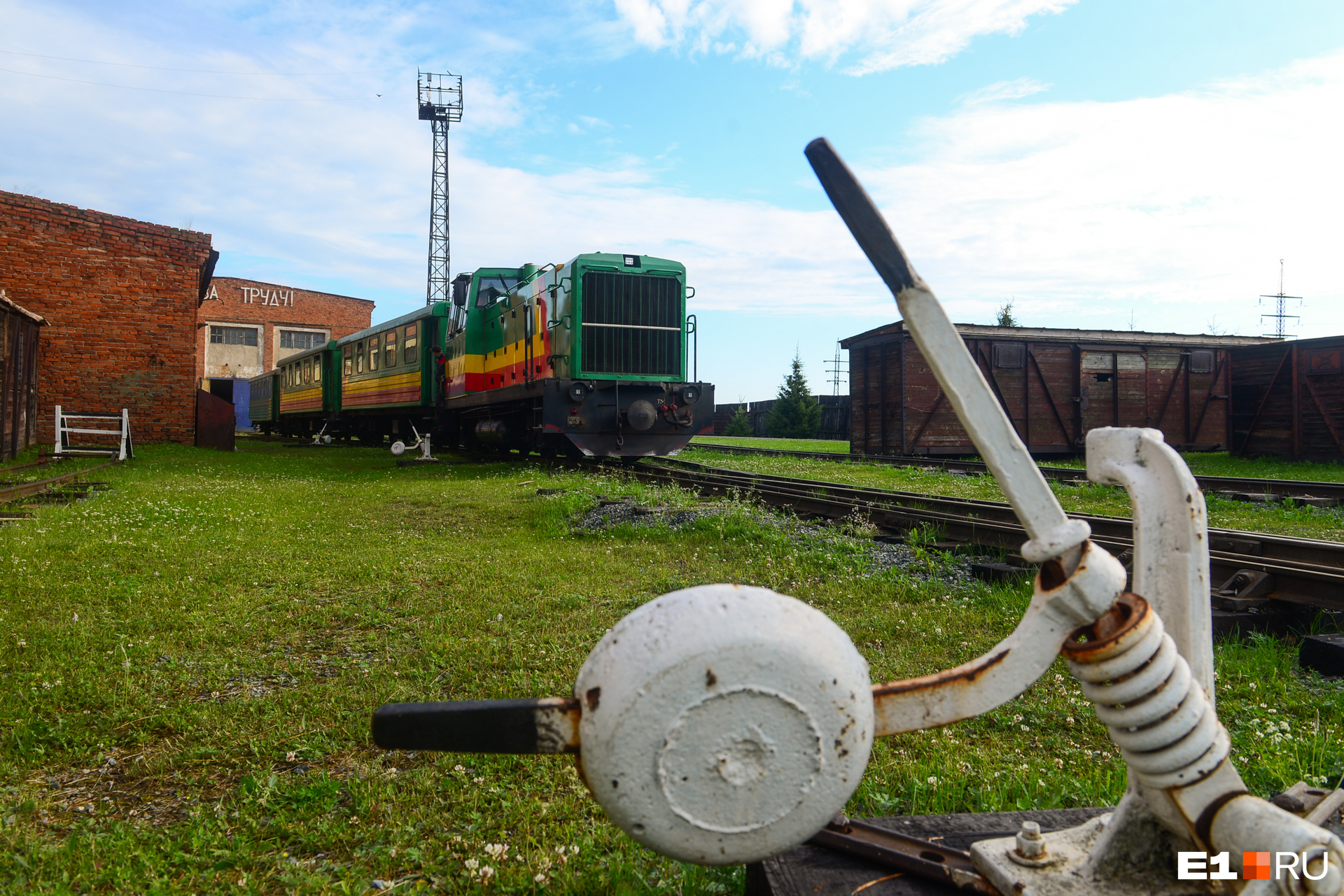 Алапаевская узкоколейная железная дорога на сегодня самая протяженная в России