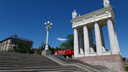На Центральной набережной Волгограда снимают арки чемпионата мира