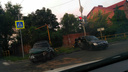 У «Приоры» вырвало двери: две легковушки разбились в крупном ДТП в Тольятти