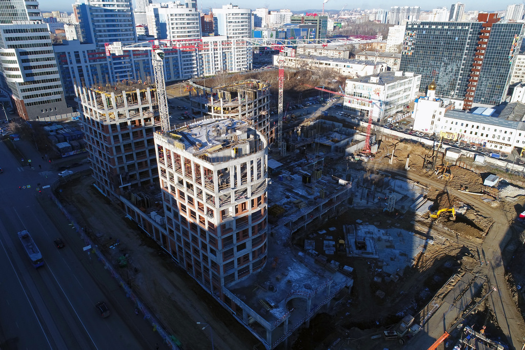 Дома уже похожи на те, что были <a href="https://www.e1.ru/news/spool/news_id-54366401.html" target="_blank" class="_">представлены на публичных слушаниях</a> Дома уже похожи на те, что были <a href="https://www.e1.ru/news/spool/news_id-54366401.html" target="_blank" class="_">представлены на публичных слушаниях</a>