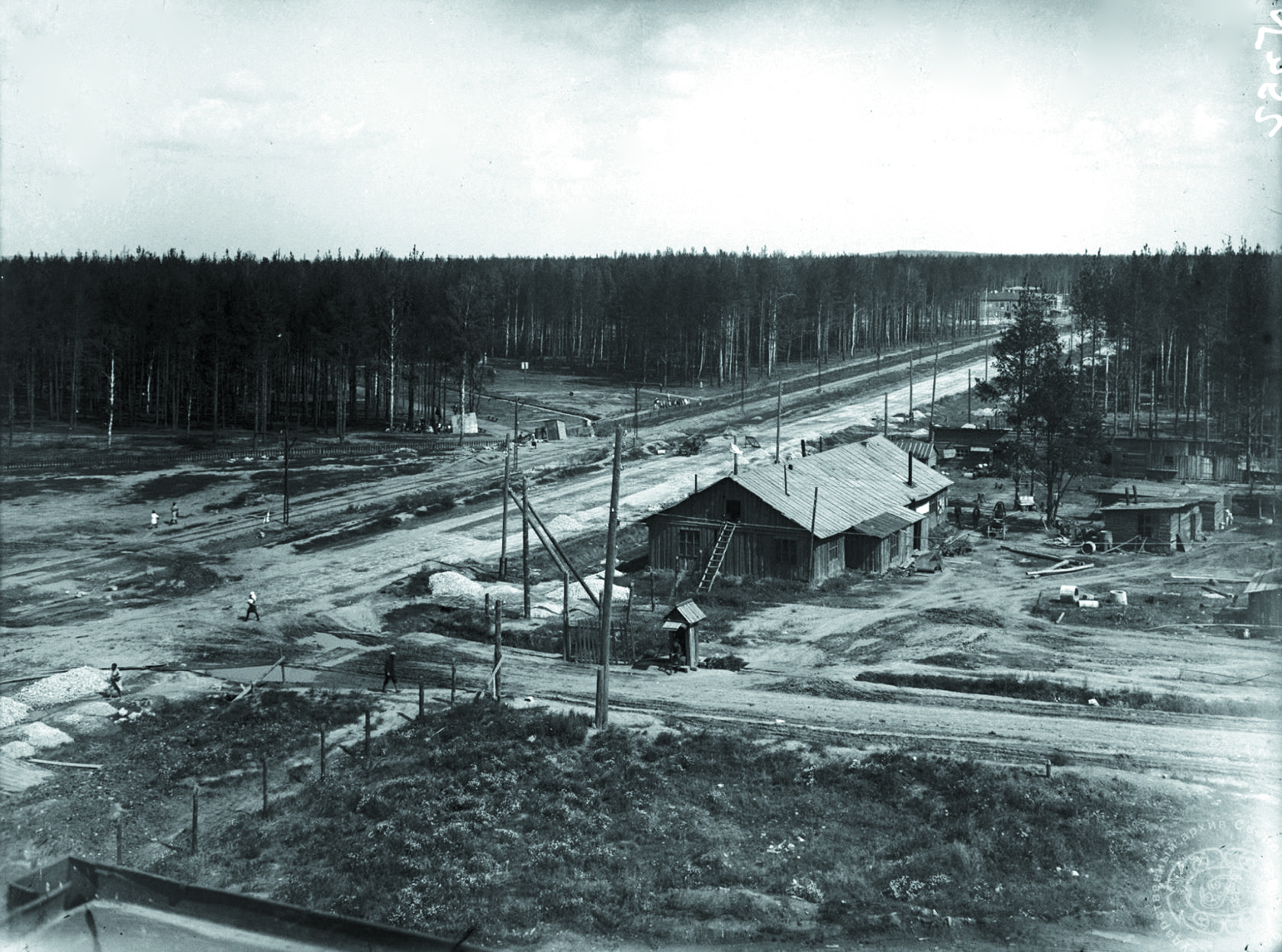 Уралмаш построен в годы первых пятилеток. Уралмаш 1930-е годы. Уралмаш в 1930 годах. Уралмаш в 30-е годы. Екатеринбург Уралмаш 1930 годы.