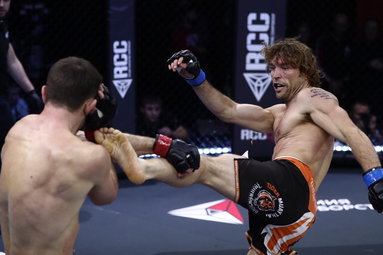 али багаутинов бату хасиков. кто одержал победу в бою. уральские бойцы. кто одержал победу в бою. кто одержал победу в бою.